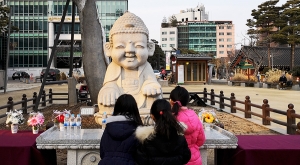 sensations-voyage-voyages-coree-du-sud-korea-seoul-temple-bouddha-prior-kids